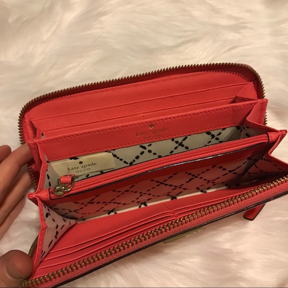 Kate Spade Laurel Neda zip around wallet - Picture 4 of 7